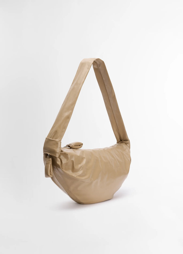 Christophe Lemaire SAC SOFT CROISSANT MOYEN MODÈLE