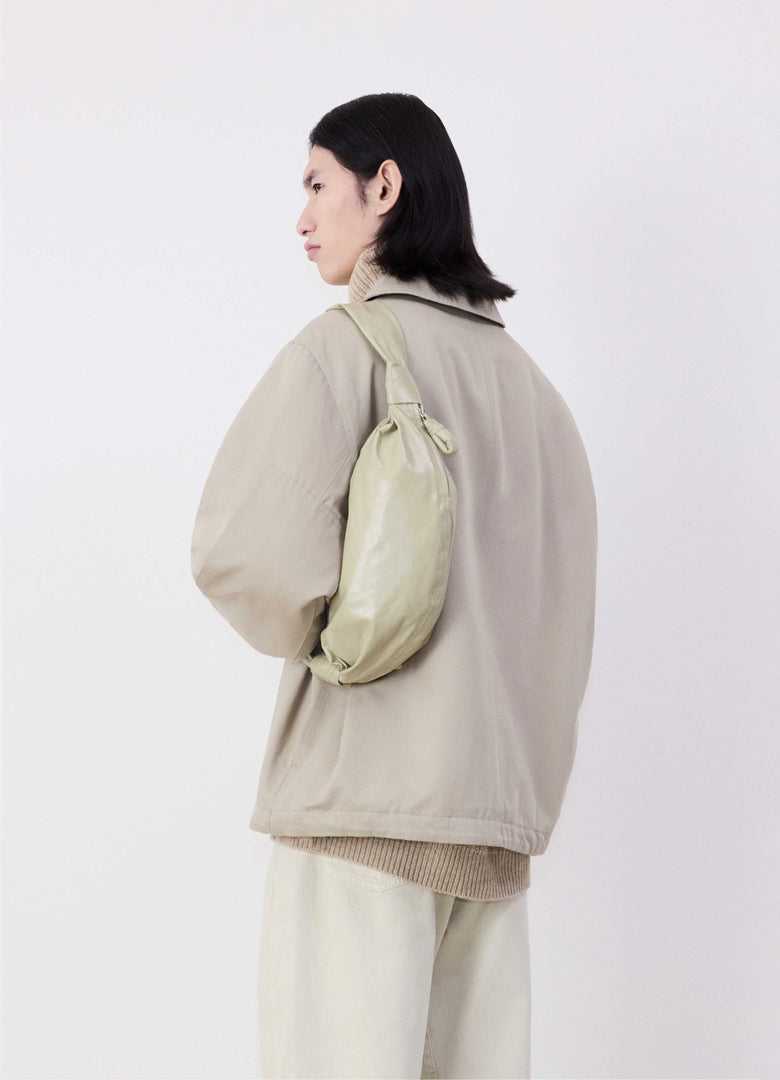 Christophe Lemaire SAC SOFT CROISSANT PETIT MODÈLE