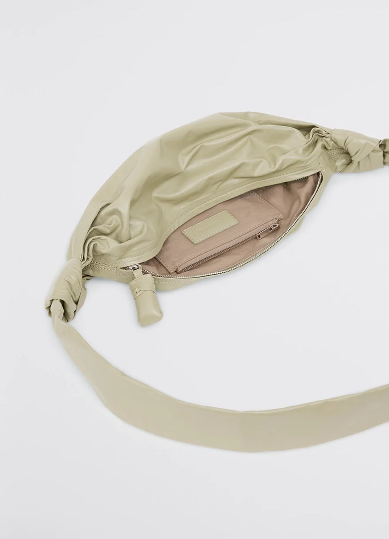 Christophe Lemaire SAC SOFT CROISSANT PETIT MODÈLE