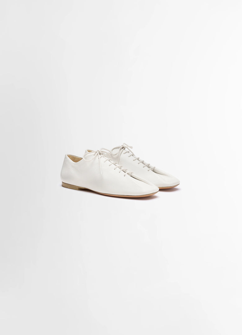 Christophe Lemaire DERBIES SOURIS CLASSIQUES PLATES