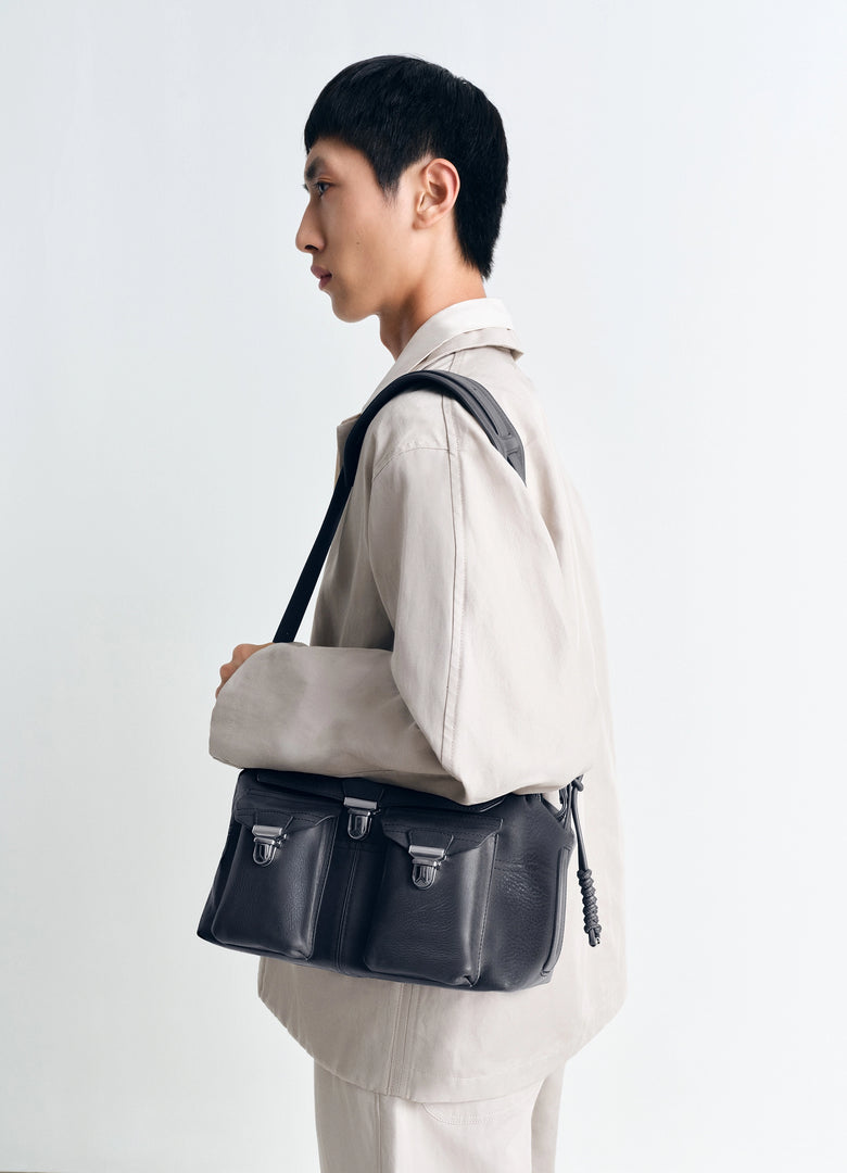 Christophe Lemaire SAC GEAR MOYEN MODÈLE À SERPENT TRESSÉ