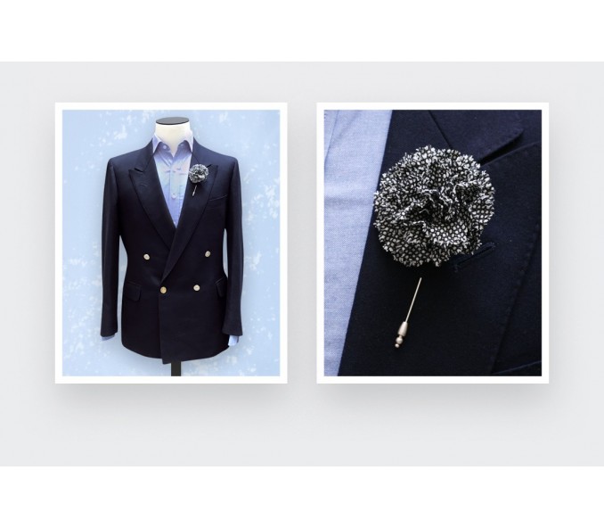 Cinabre Boutonnière Caviar B&W