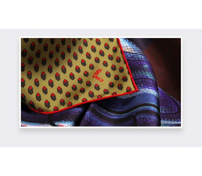 Cinabre Carré Soie Grand Pan Moutarde