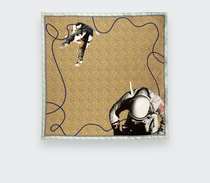 Cinabre Carré Soie Spationaute Moutarde