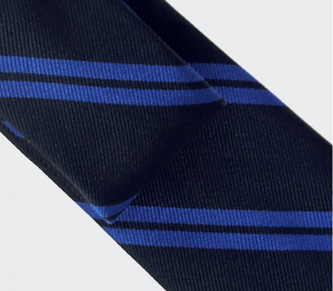 Cinabre Cravate Club Marine Et Bleu