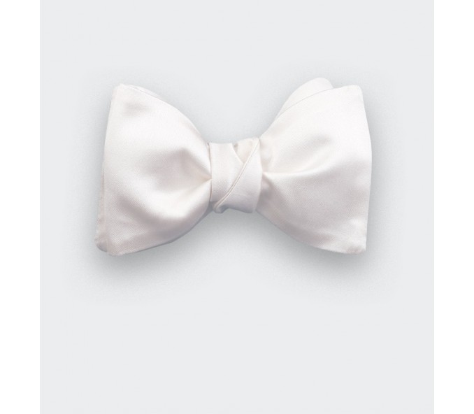 Cinabre Noeud Papillon Twill Blanc