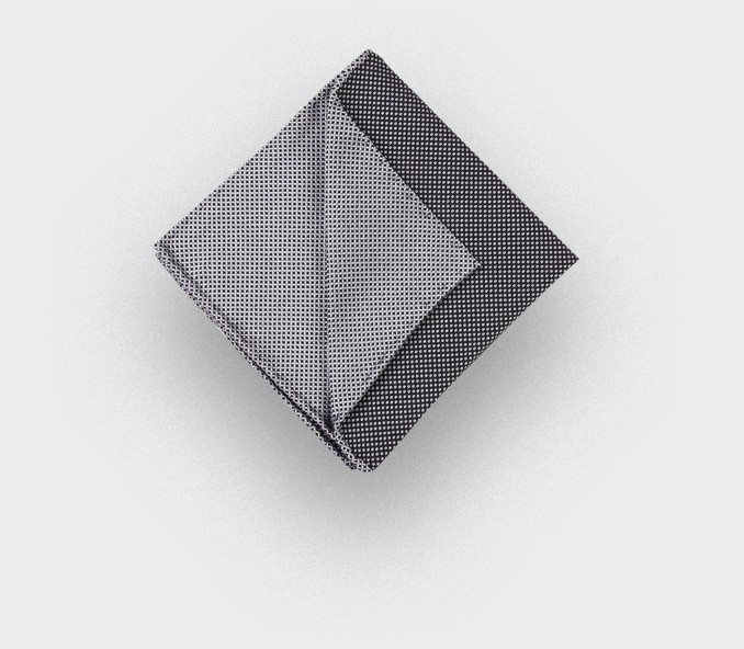 cinabre Pochette Caviar Soie Noir et Blanc