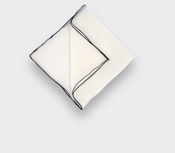 cinabre Pochette Voile Blanche bourdon bleu marine