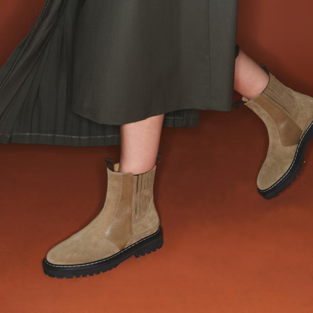 Claris Virot Bottines Chelsea Cuir Ziggy Olive Et Greige