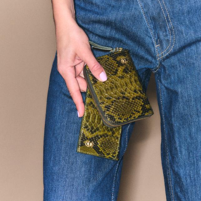 Claris Virot Porte Carte Python Helena Dark Kaki