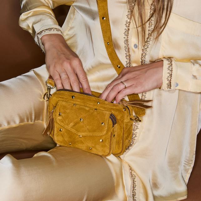 Claris Virot Sac Cuir Baby Charly Ambre Cloutée