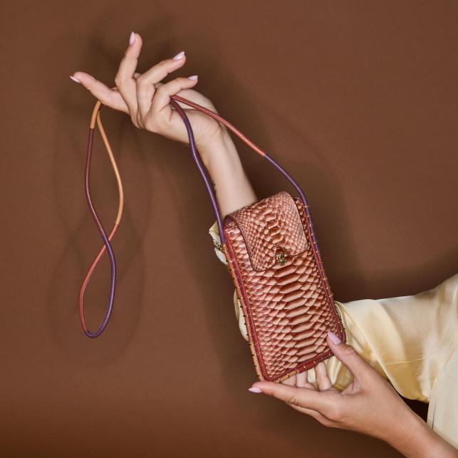 Claris Virot Etui à Lunettes Emile Python Cuivre Lavé