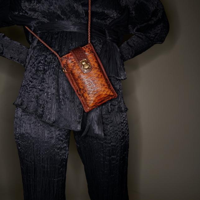 Claris Virot Etui à Telephone Python Double Marcus Moka