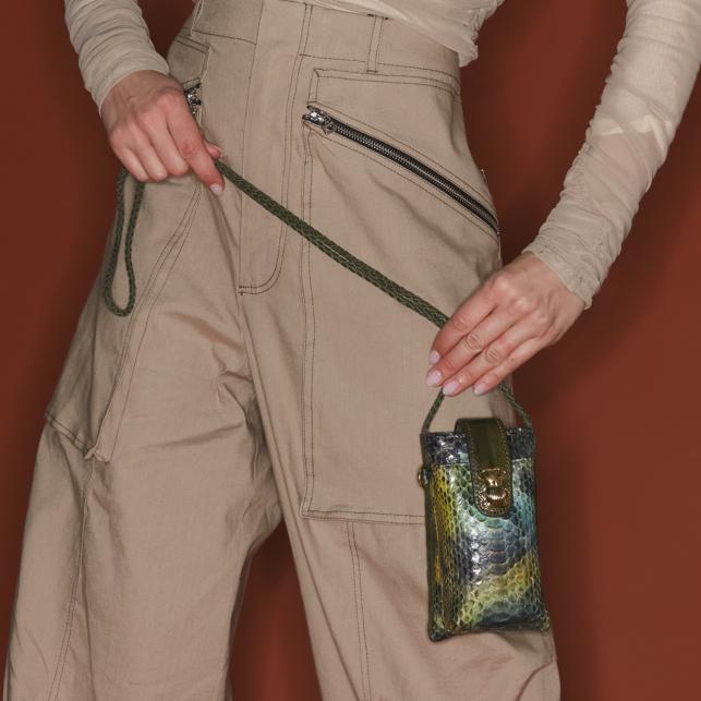 Claris Virot Etui à Telephone Python Double Marcus Vallée Verte