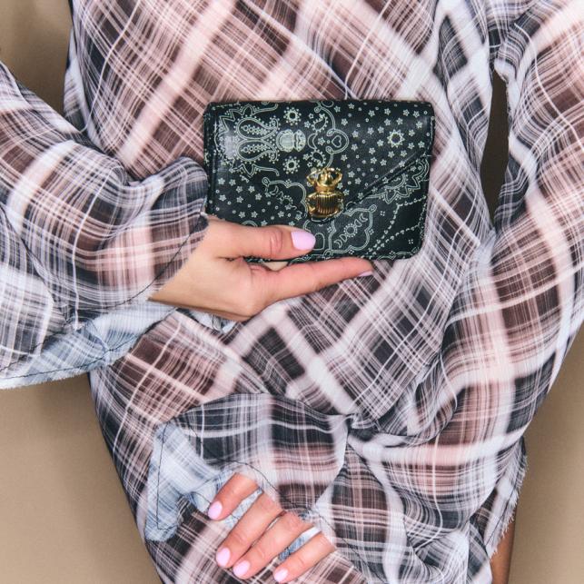 Claris Virot Porte Cartes Cuir Alex Nappa Noir Imprimé Bandana