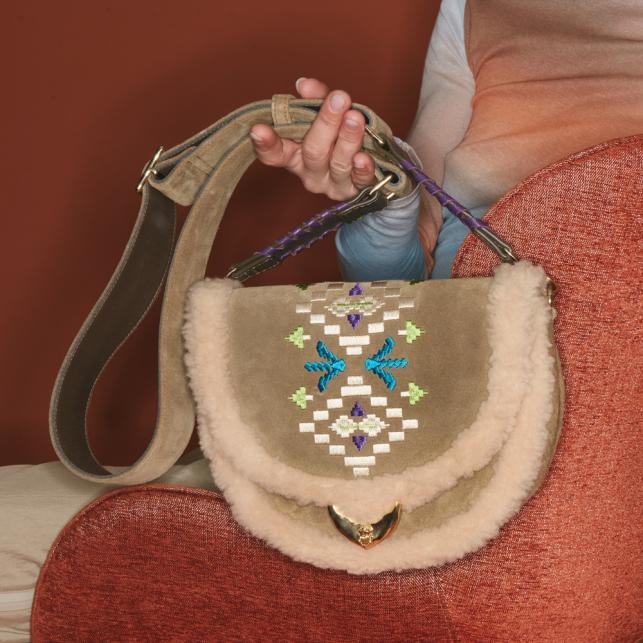 Claris Virot Sac Cuir Big Victoria Olive Brodée Et Peau Lainée