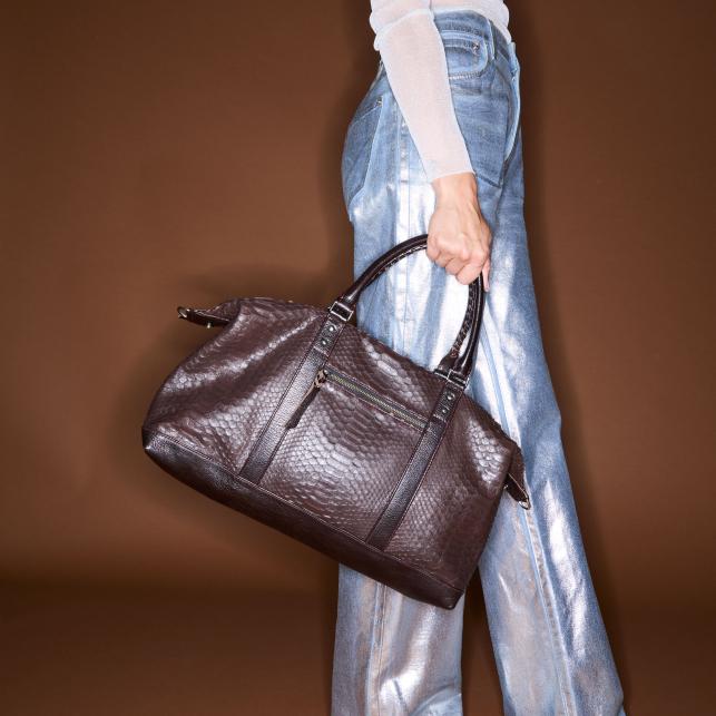 Claris Virot Sac Week-End Python Roger XS Brun Fumé