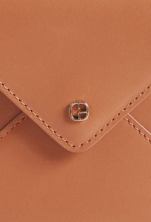 Claudie Pochette Enveloppe Cuir Camel Pour Femme