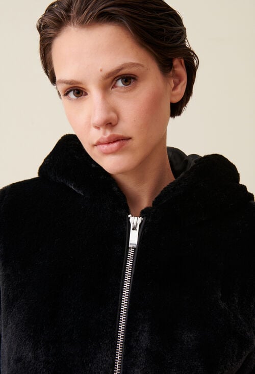 claudie Veste fausse fourrure à capuche pour femme