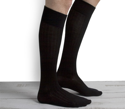 collégien Maximilien - Chaussettes énergisantes à côtes Lévity en soie et laine - Noir/Noir