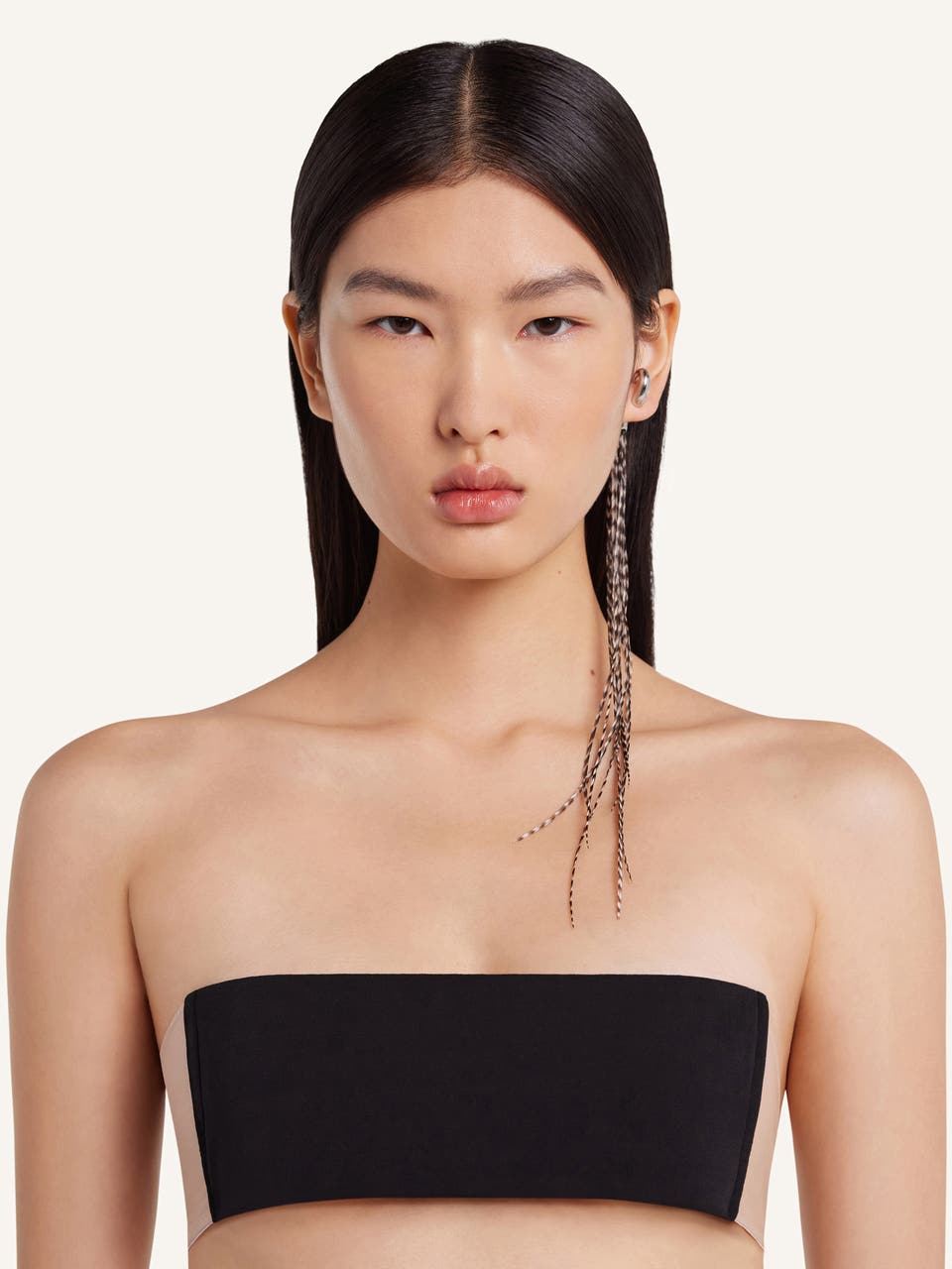 Courrèges BOUCLE D'OREILLE PLUME