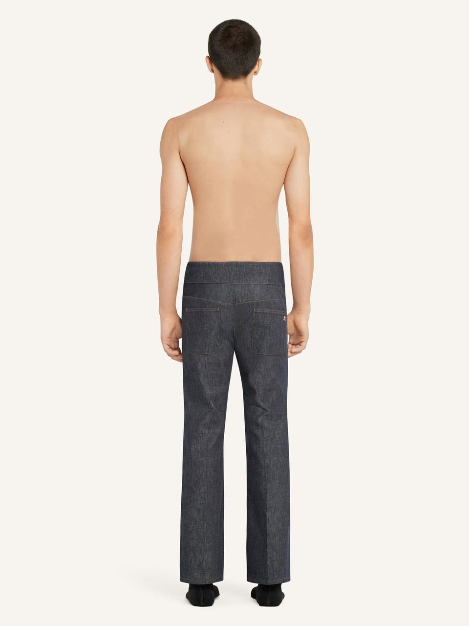 Courrèges PANTALON BOOTCUT CEINTURÉ EN DENIM