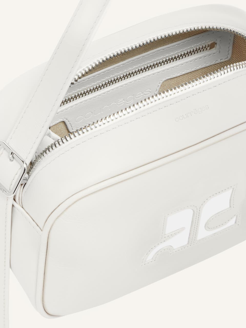 Courrèges SAC CAMERA RÉÉDITION EN CUIR LISSE