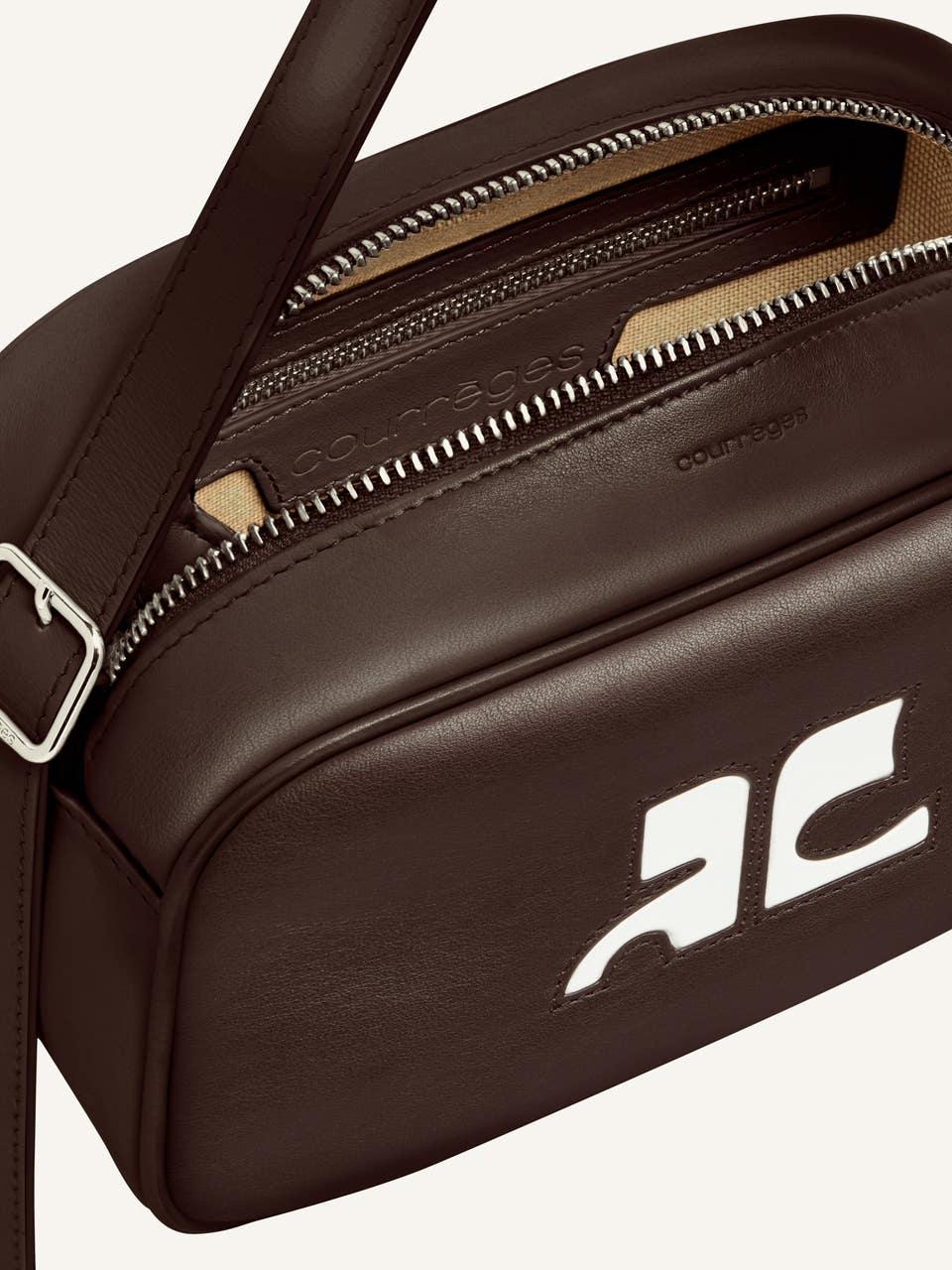 Courrèges SAC CAMERA RÉÉDITION EN CUIR LISSE