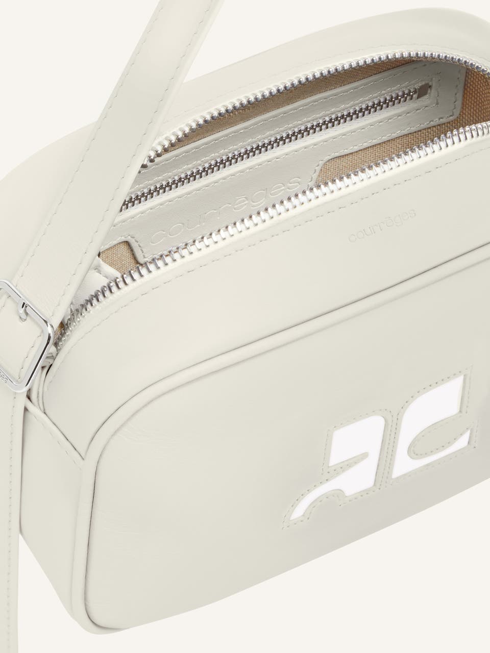 Courrèges SAC CAMERA RÉÉDITION EN CUIR LISSE