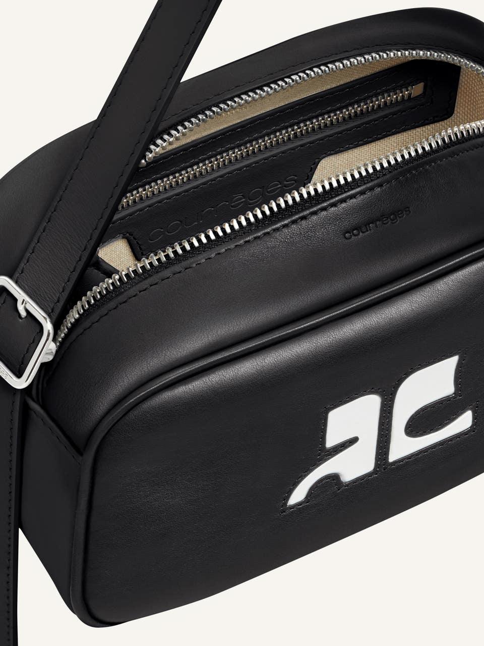 Courrèges SAC CAMERA RÉÉDITION EN CUIR LISSE