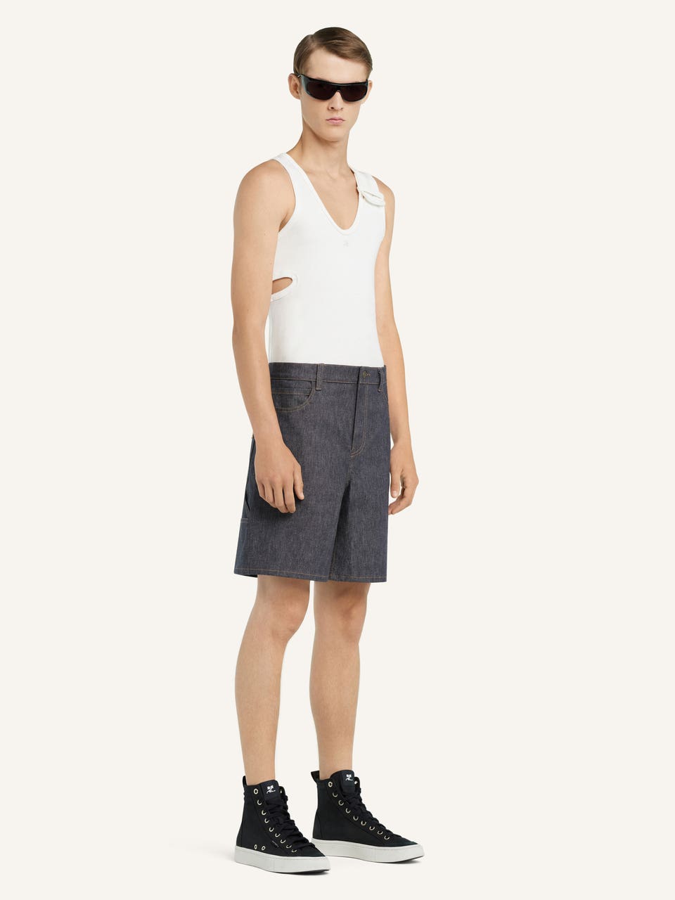 Courrèges SHORT HAMMER EN TWILL