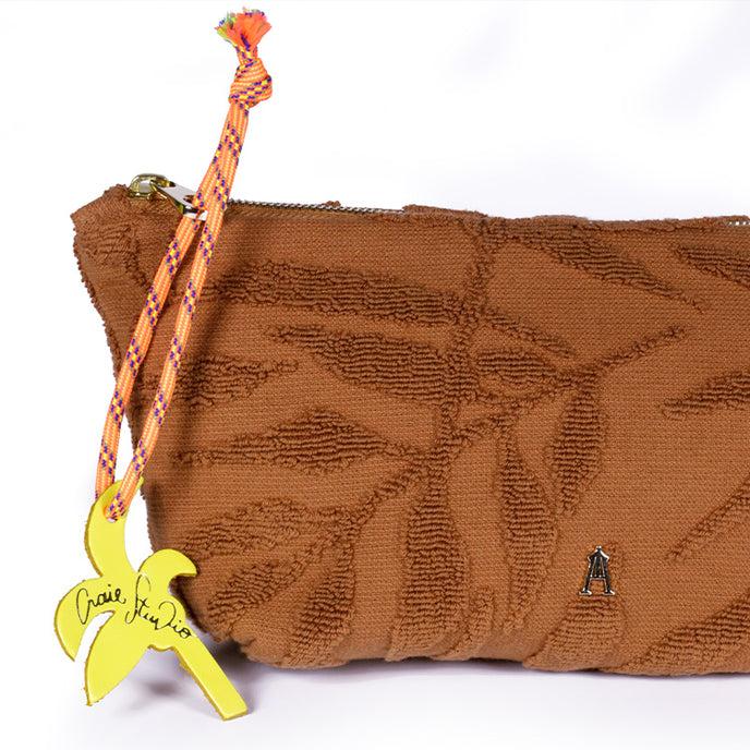 Craie Pochette Maxi Sable éponge Feuilles Fauve