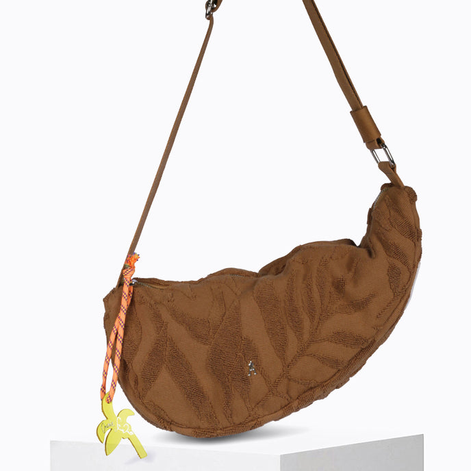 craie Sac Horse éponge Feuilles Fauve