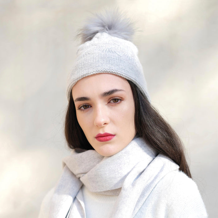 Cxl By Christian Lacroix Bonnet à Pompon Cachemire - Gris Claire