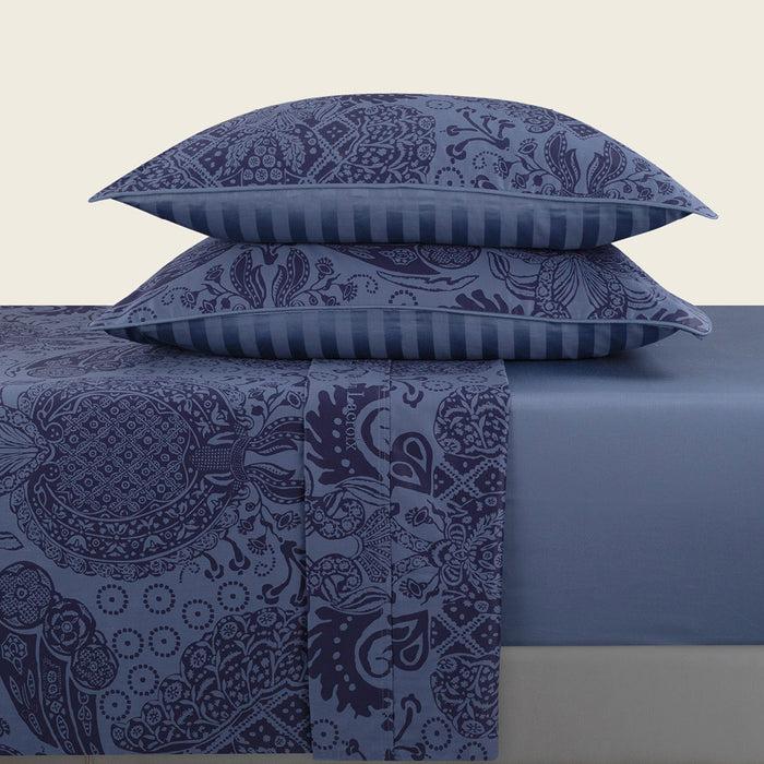 Cxl By Christian Lacroix Ensemble De Draps : Drap-housse Drap Plat Taie(s) D'oreiller En Satin De Coton - Dessin Arles Bleu