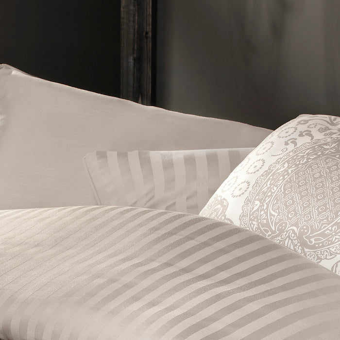 Cxl By Christian Lacroix Housse De Couette + Taie(s) D'oreiller Satin De Coton - Rayure Tissé Taupe