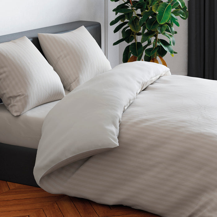 cxl by christian lacroix Housse de couette + taie(s) d'oreiller satin de coton - Rayure tissé taupe