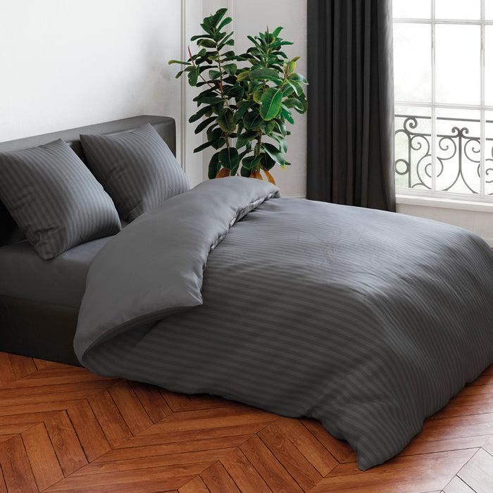 cxl by christian lacroix Housse de couette + taie(s) d'oreiller satin de coton - Rayure tissé gris foncé