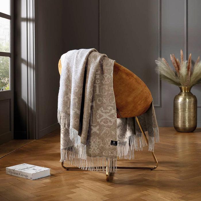 cxl by christian lacroix Plaid tissé - Signature taupe : 130 x 180 cm