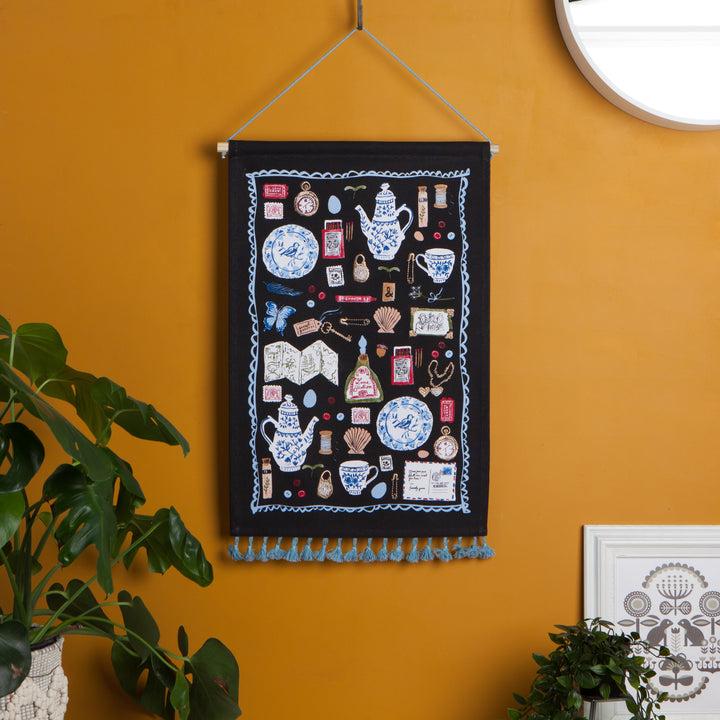 Danica Studio Décoration Murale « Ce Qui Est Trouvé Ce Qui Est Gardé »