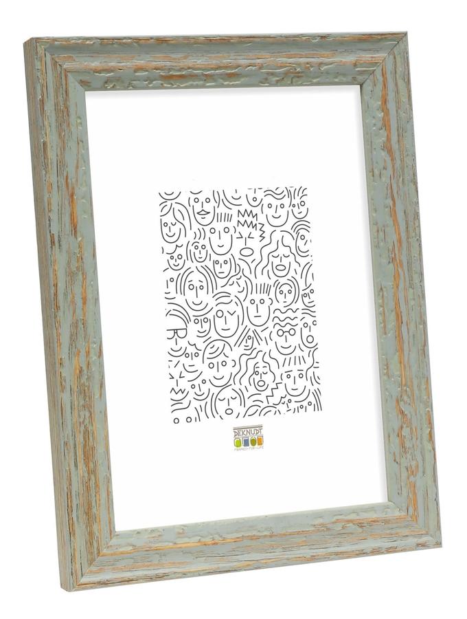 deknudt frames Cadre bois vert dans une finition bois de plage S46MF8