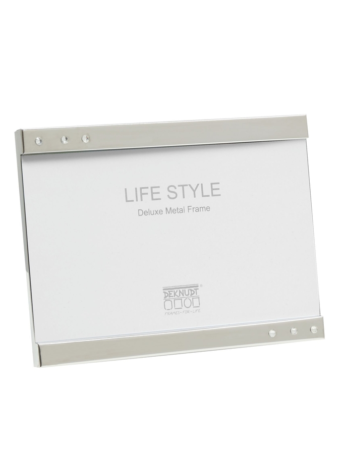 deknudt frames Cadre photo avec bord en argenté et avec des joyaux S57MK1