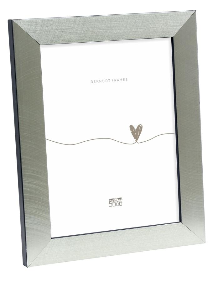 deknudt frames Cadre photo en couleur argenté avec bord en noir S47BE2