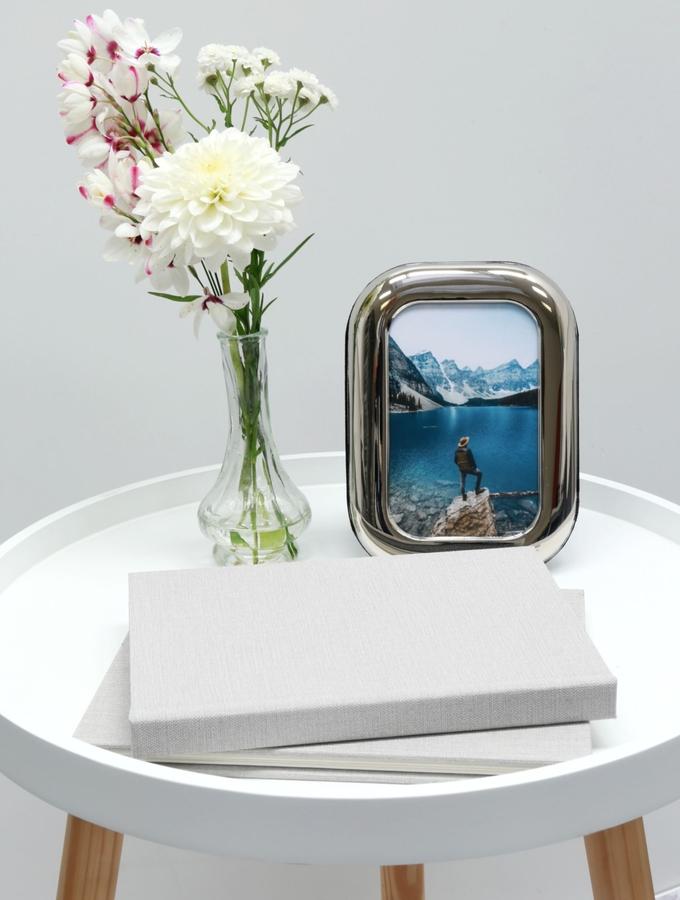 Deknudt Frames Cadre Photo En Métal Avec Bord Large En Couleur Argenté Brillant S57MT1