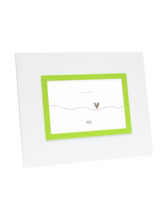 deknudt frames Cadre photo plat en blanc avec bord vert S67JK8