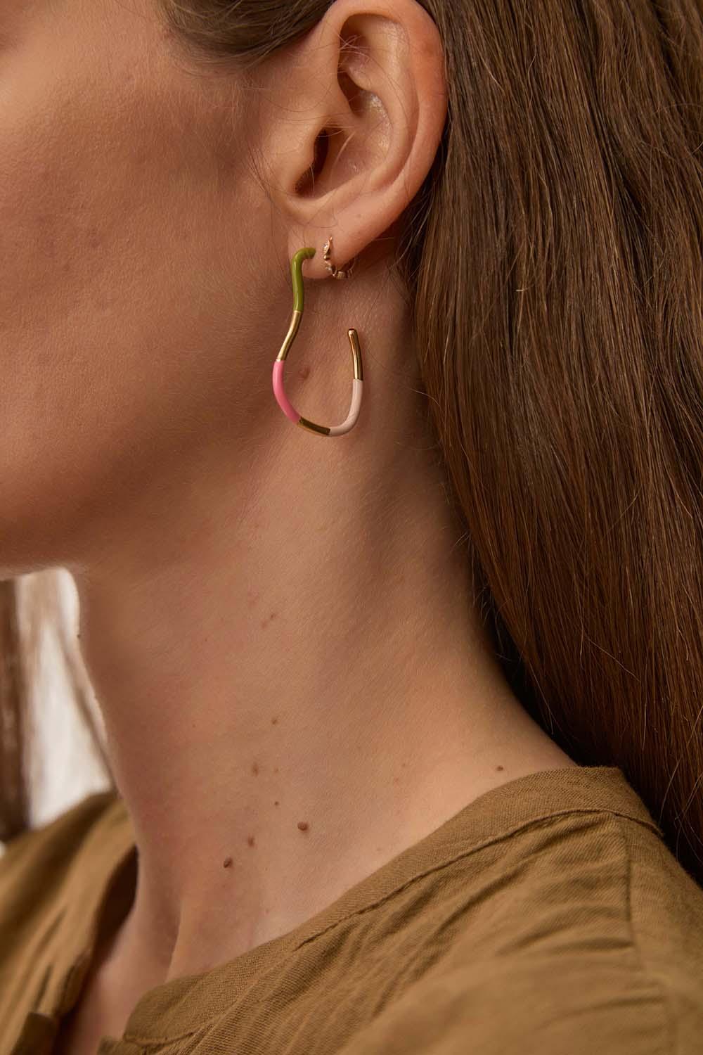Des Petit Hauts Boucles D'Oreilles Naska Basilic/Rose Fluo/Poudre