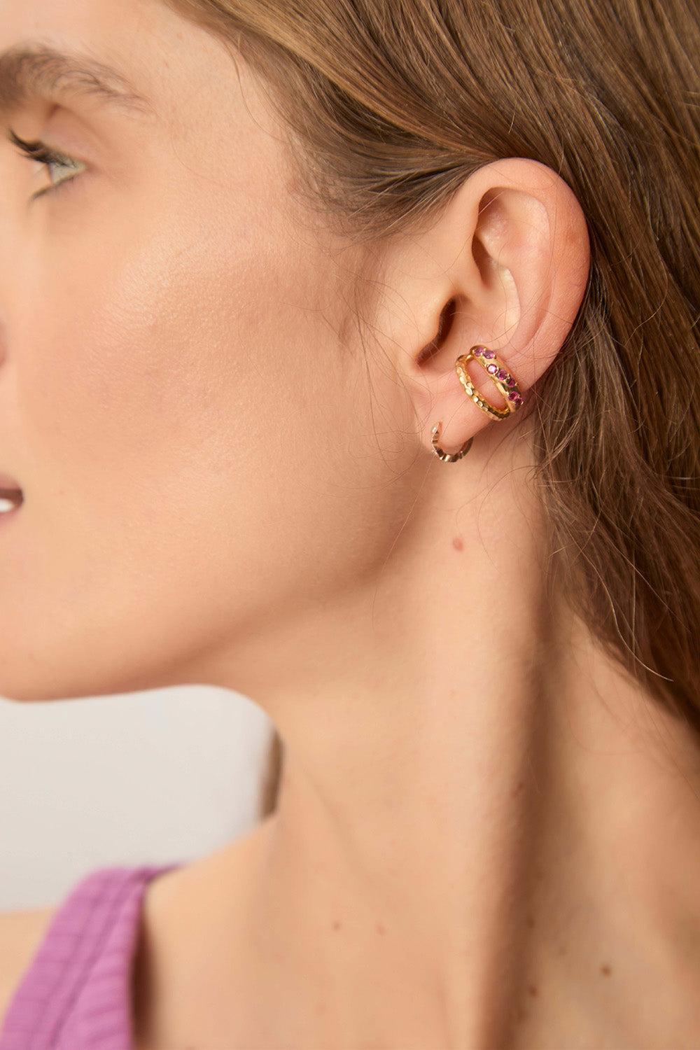 Des Petit Hauts Boucles D'Oreilles Nabus Or