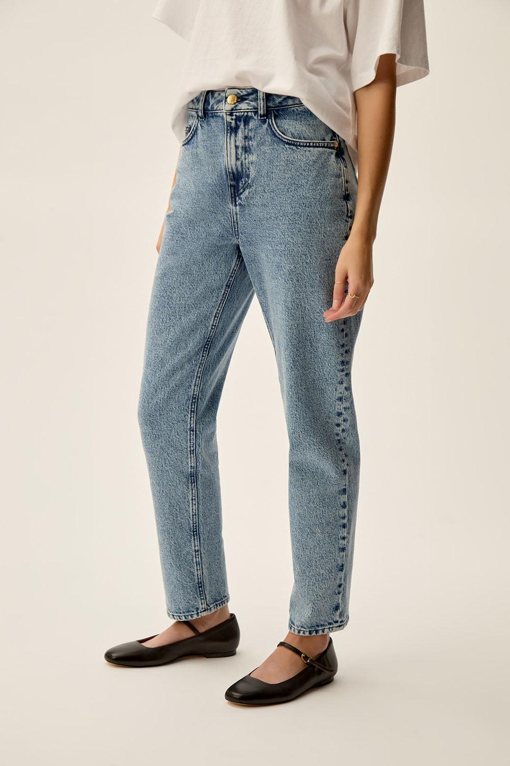 Des Petit Hauts Jean Louisette Bleach