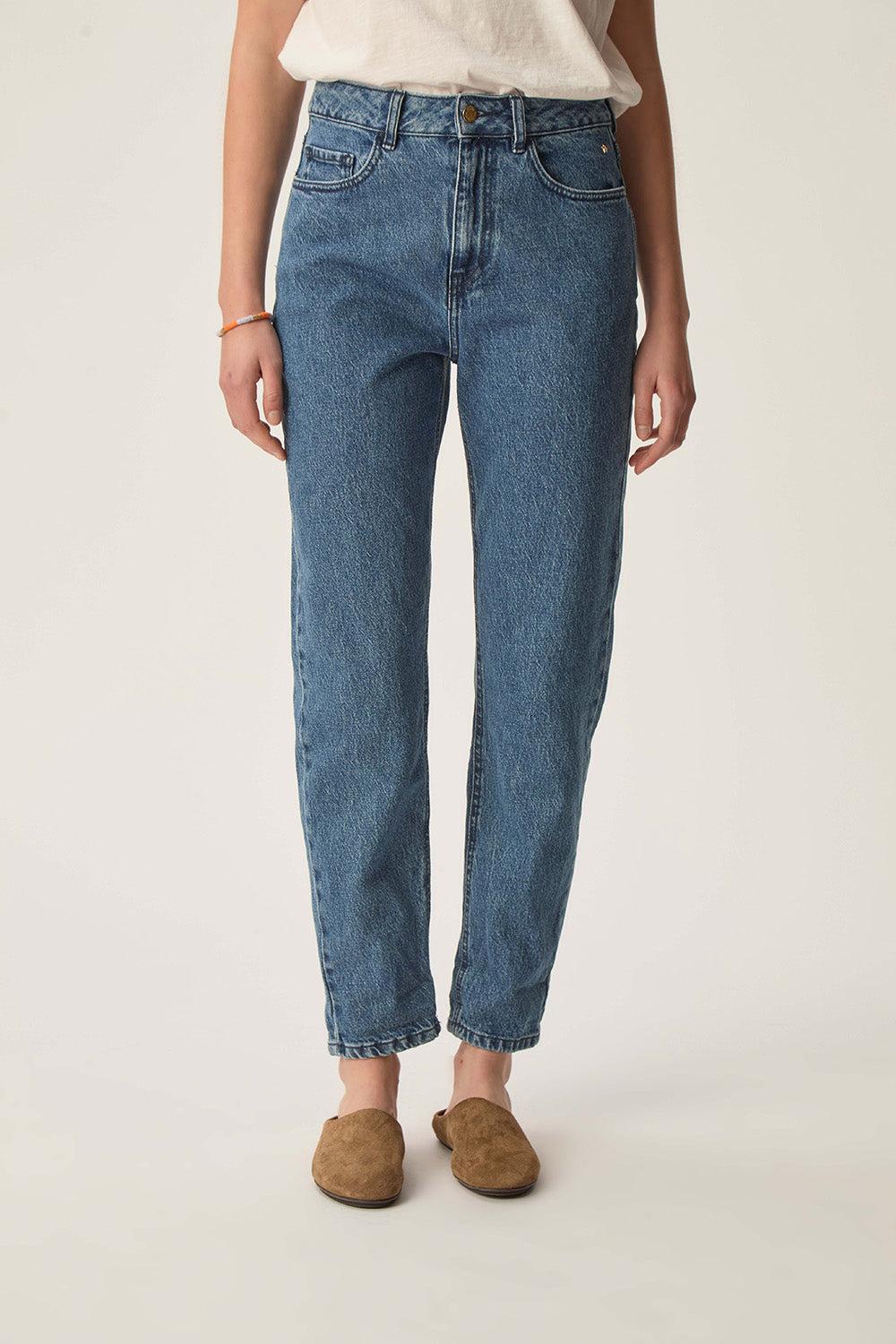 Des Petit Hauts Jean Louisette Stone