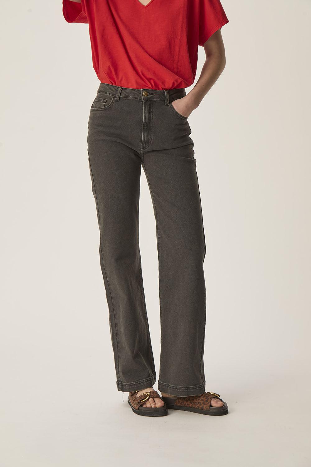 Des Petit Hauts Jean Louizi Gris